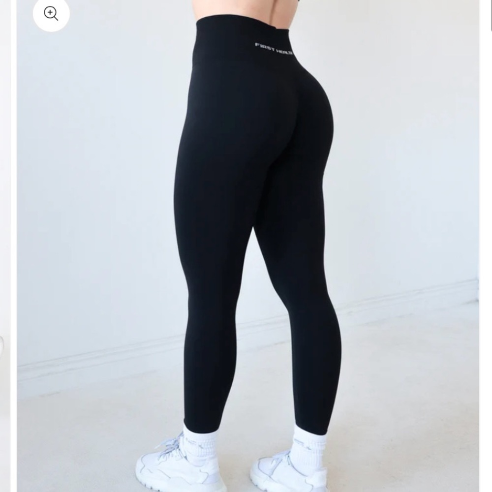 NWT First Health Apparel Enhance Leggings